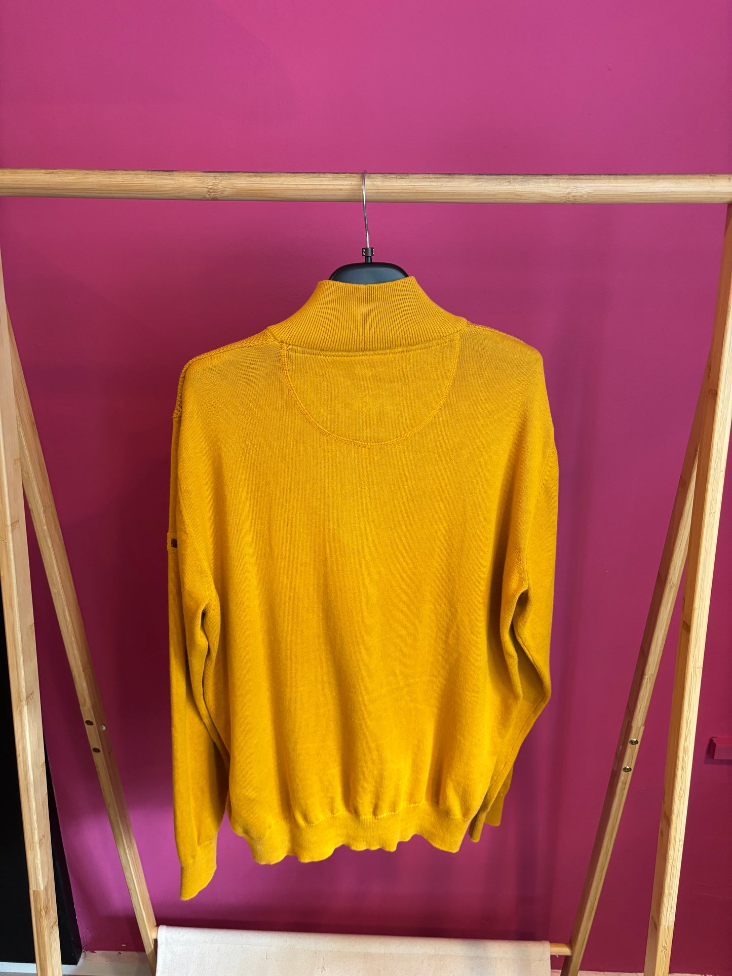 481-3 Redmond pully maat M