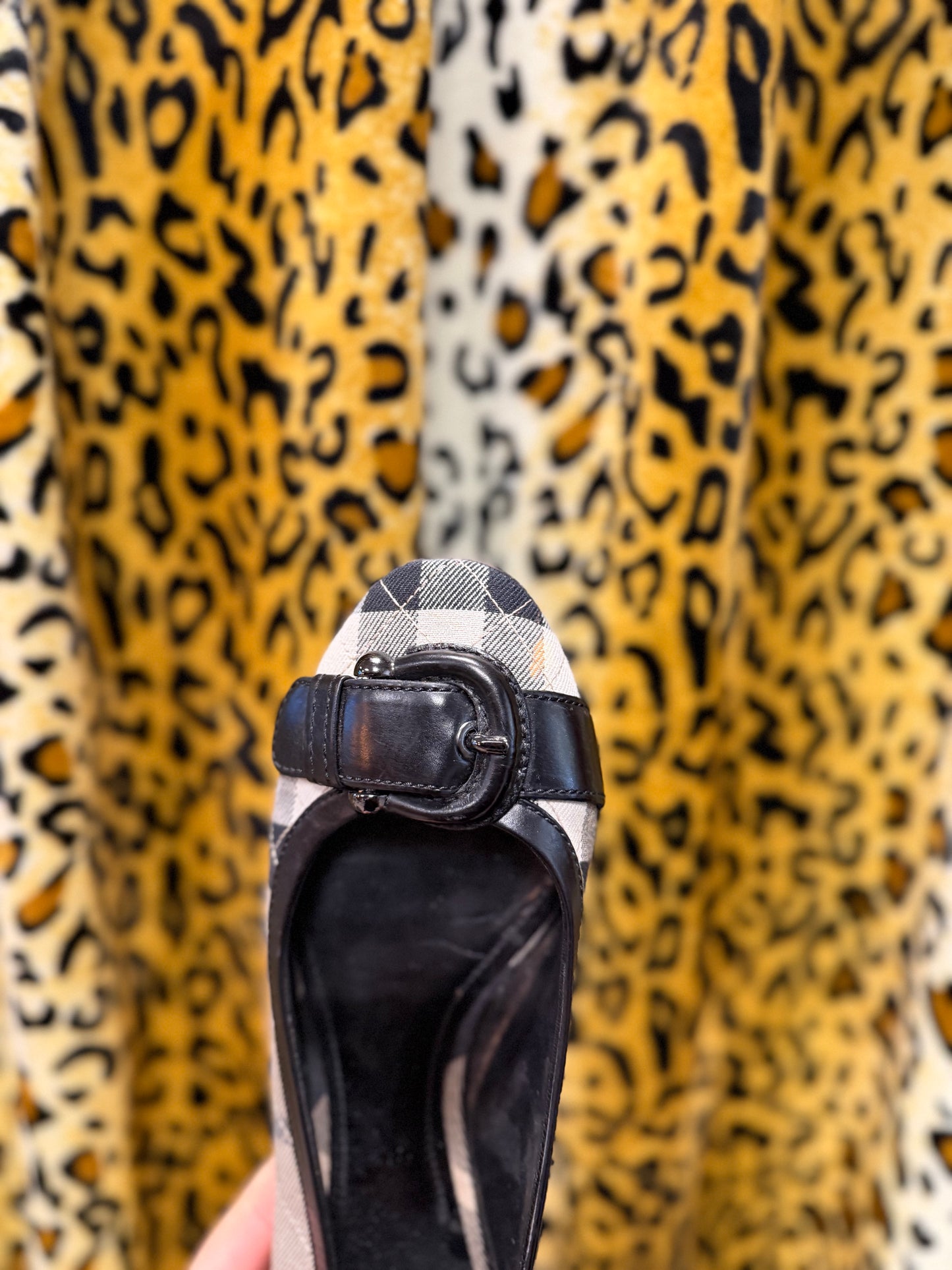 483-7 Burberry ballerina maat 38