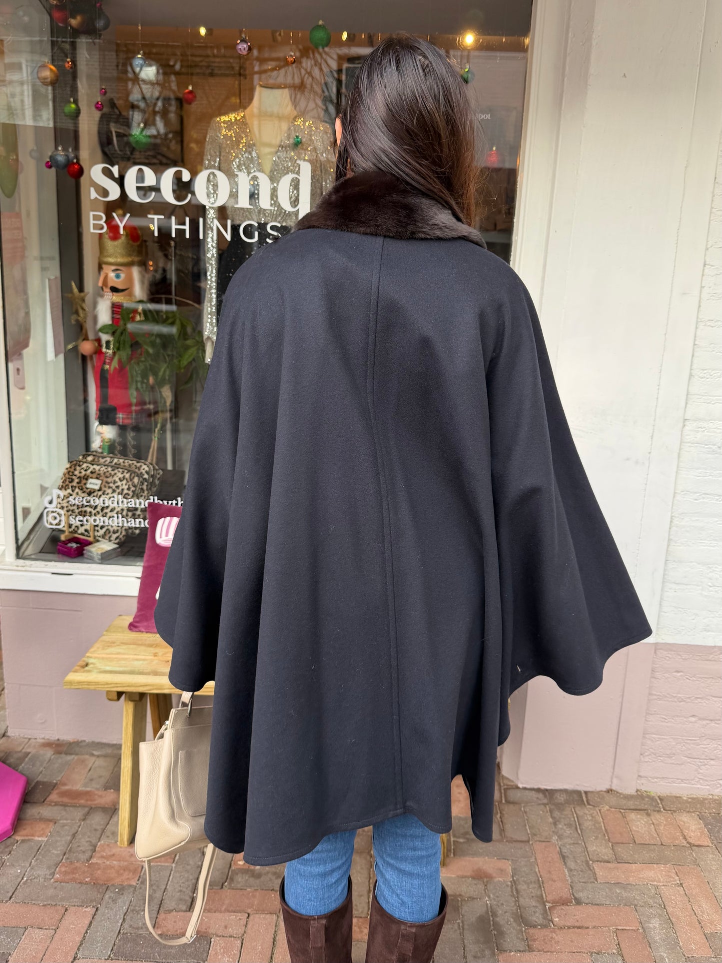 254-57 Schneiders Salzburg mantel maat 42/44