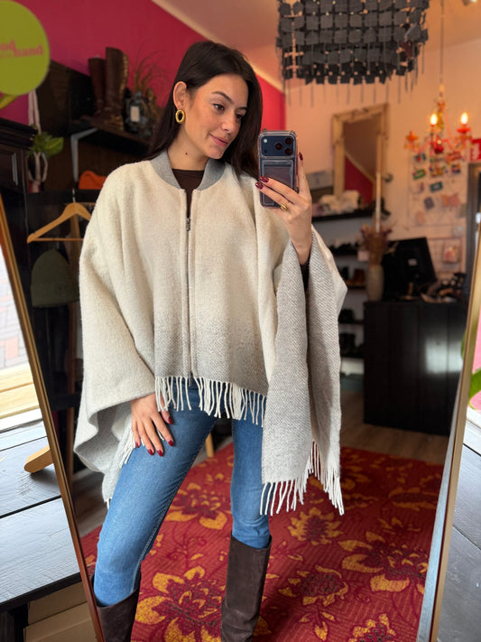 254-108 Peserico poncho one size