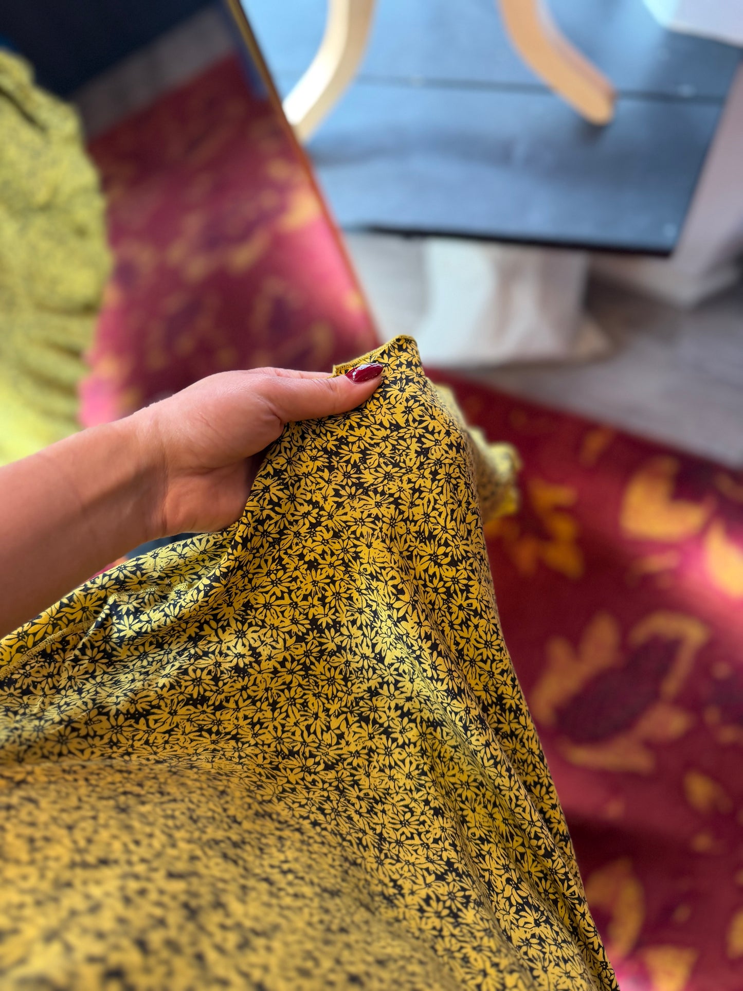 506-9 Gele jurk zonnebloemen maat M/L