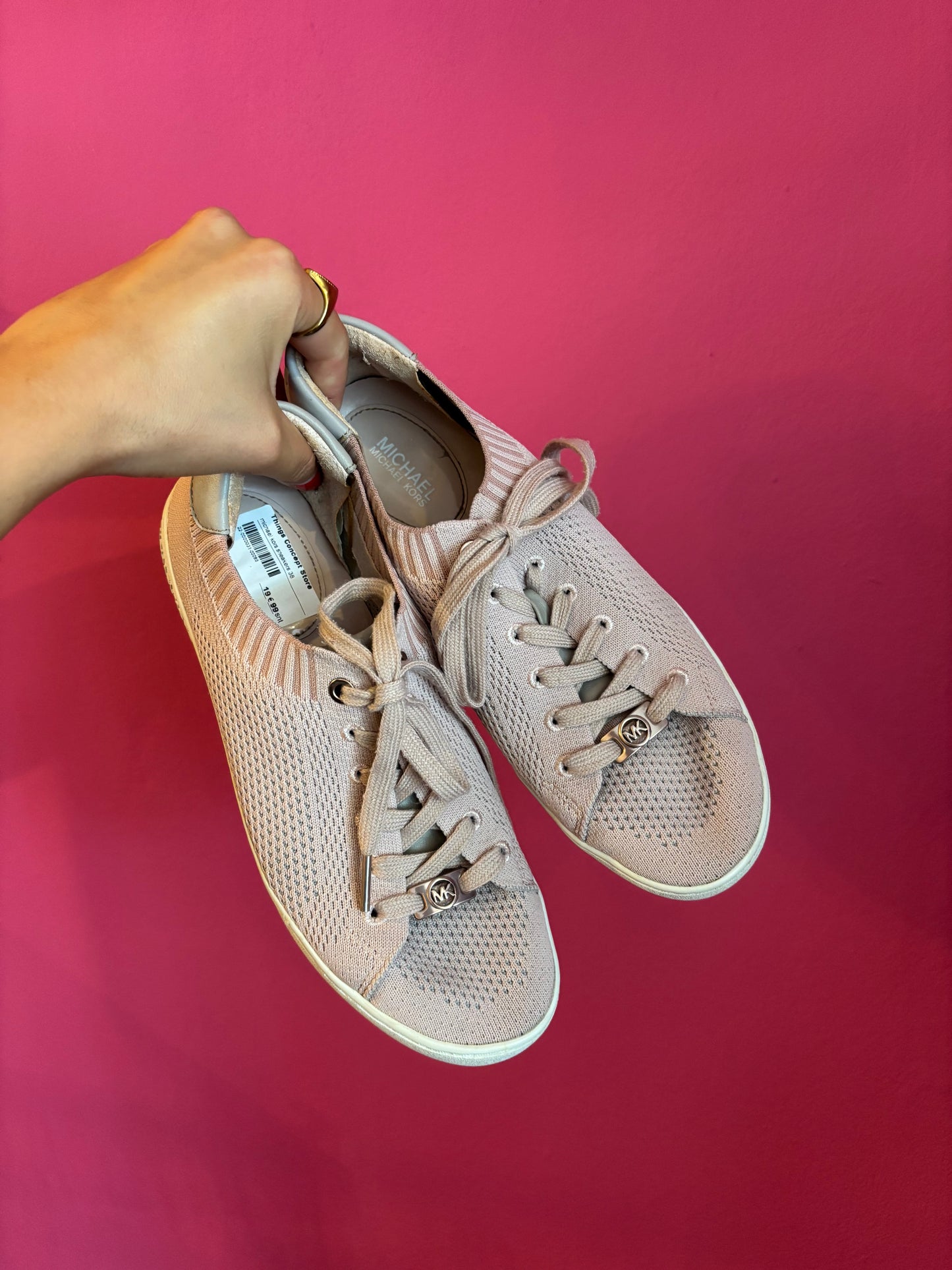 31-85 Michael Kors sneaker size 38