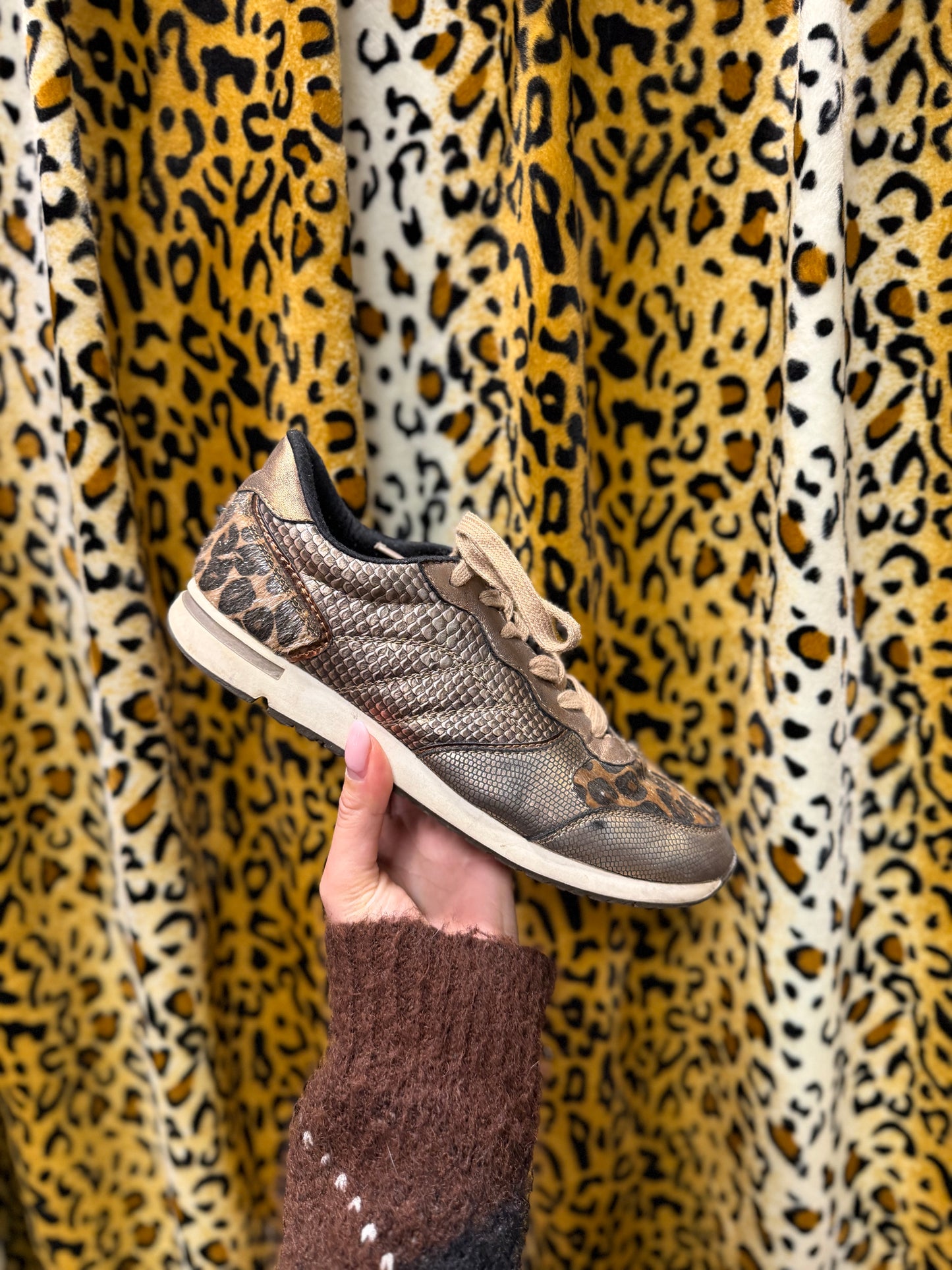 228-66 Trendone sneakers maat 39