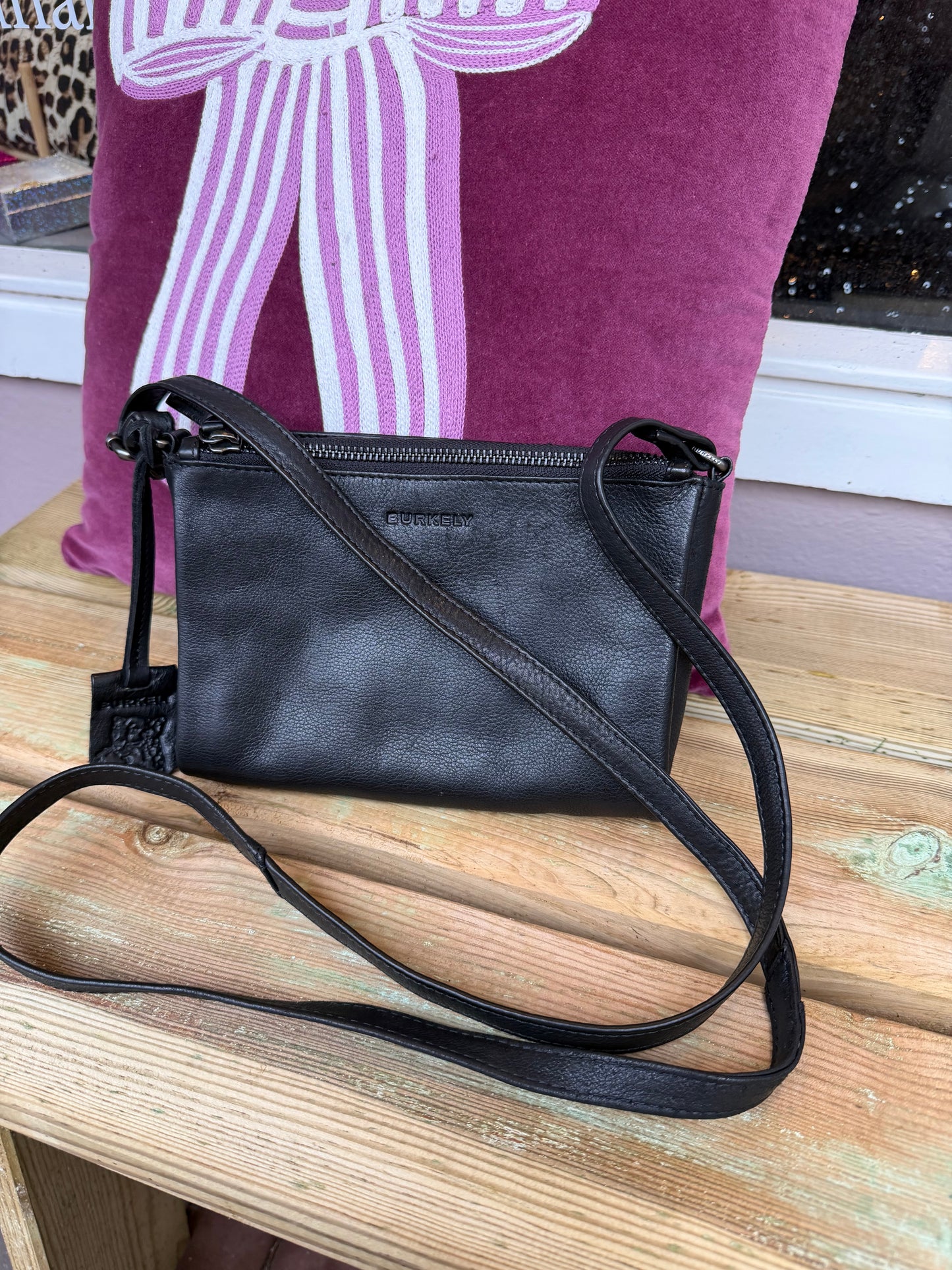 254-61 Burkely tas zwart