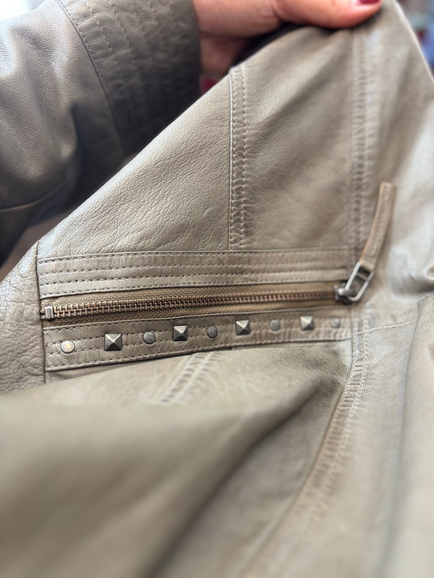 452-22 Mainpol jasje maat 46