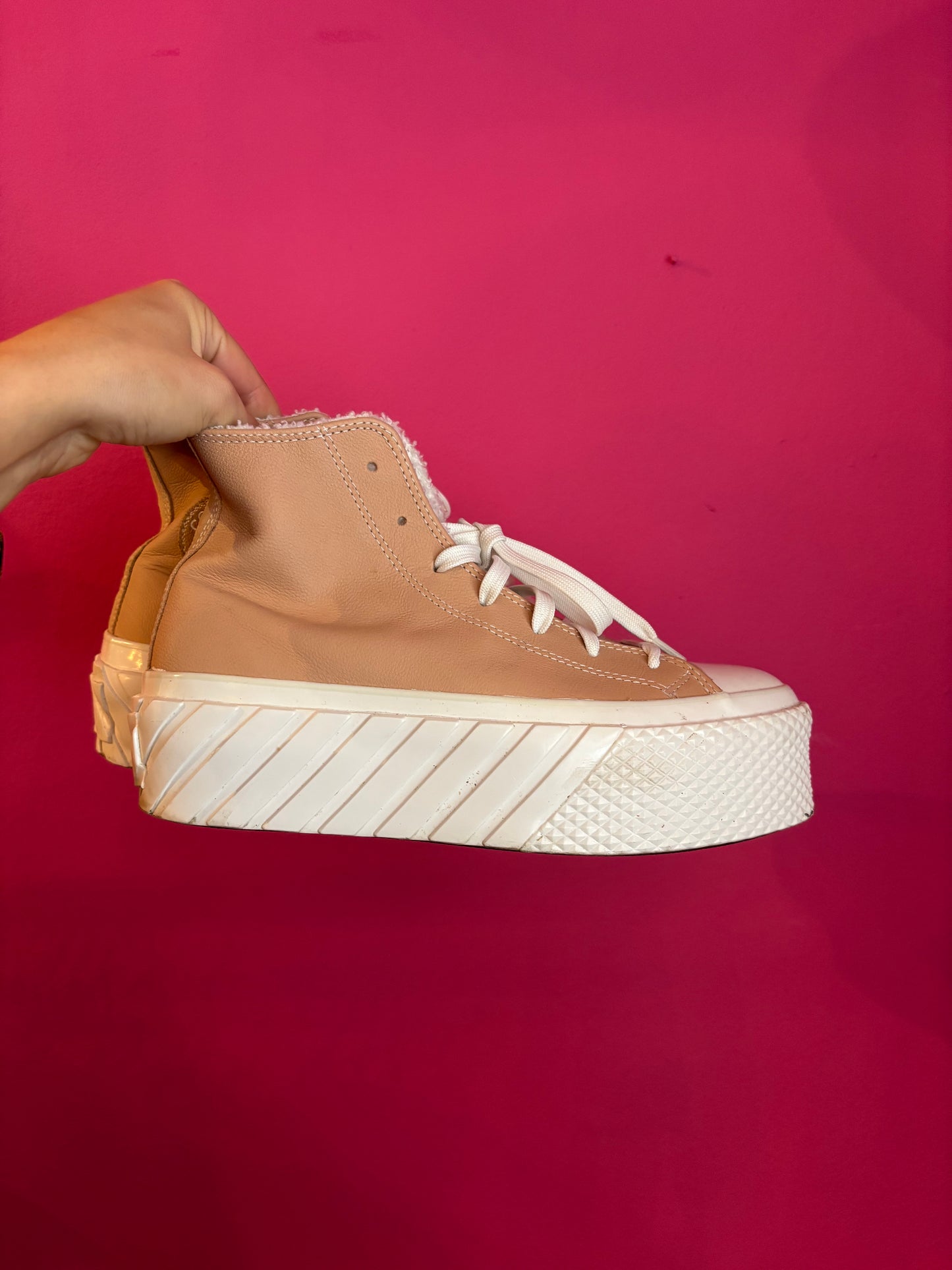 407-35 Converse platform maat 38