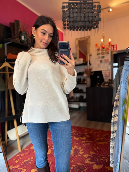 254-99 Witte col trui maat XXL