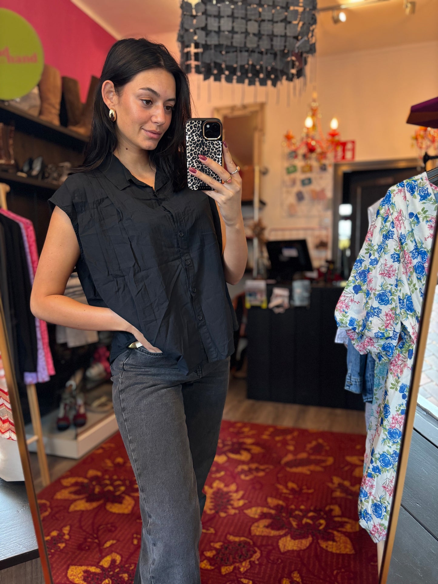 459-27 Fly-out blouse black size XL to 4XL