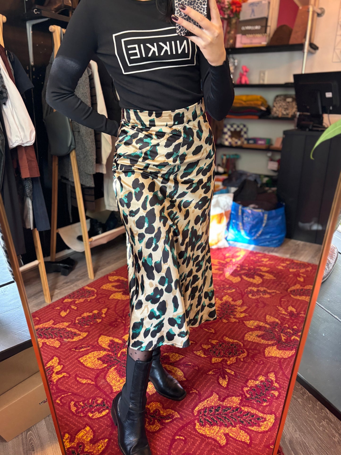 480-2 Ambika rok maat L