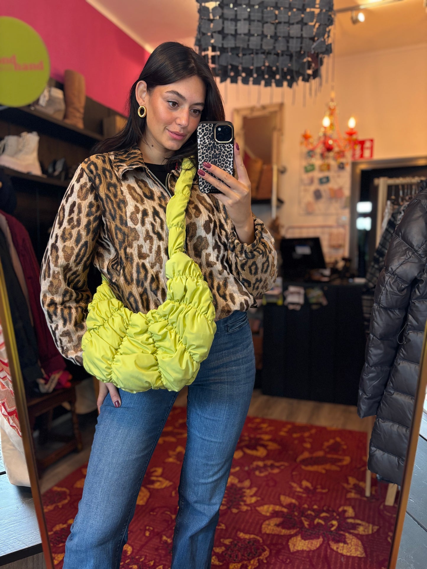 363-58 Green puffy bag