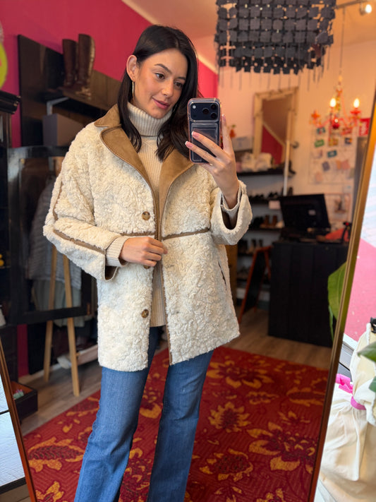 284-156 H&M teddy jas maat XS