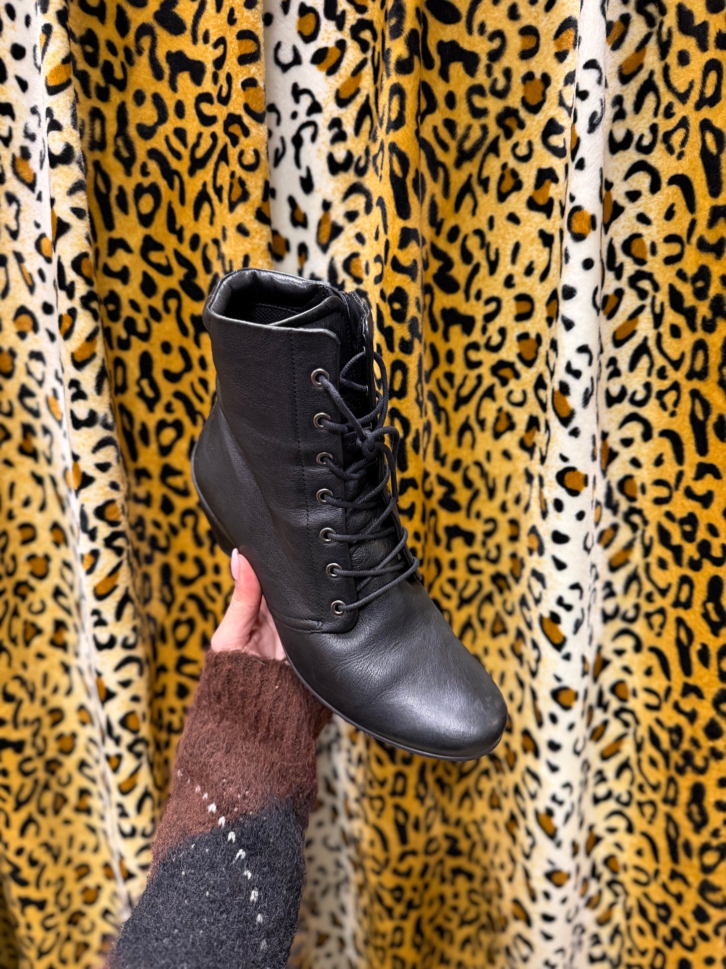 283-102 Ecco laarzen maat 41