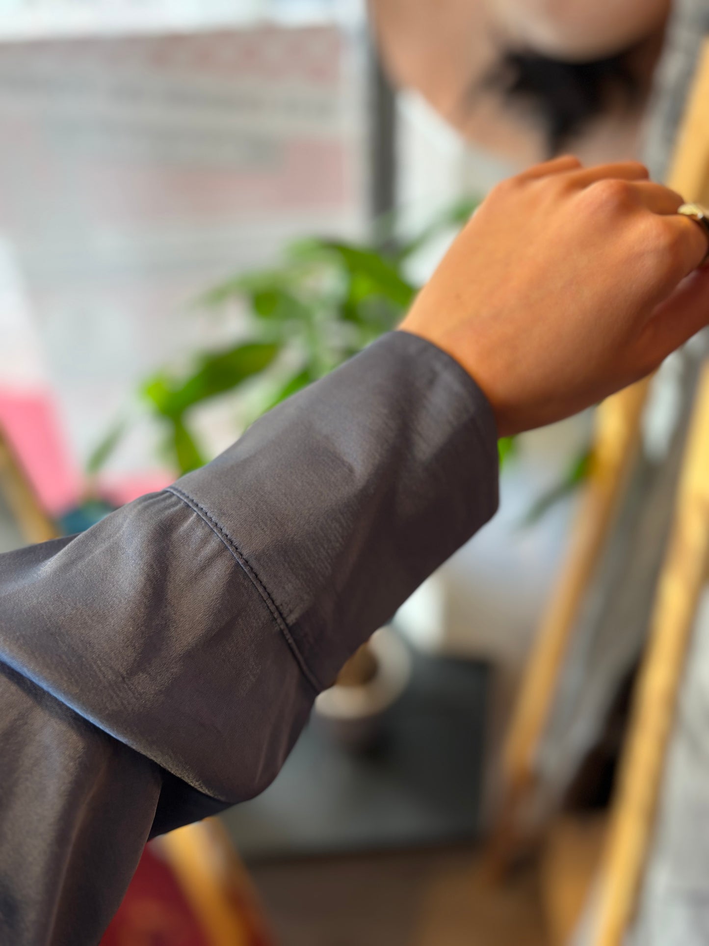 69-28 Freequent blouse maat L