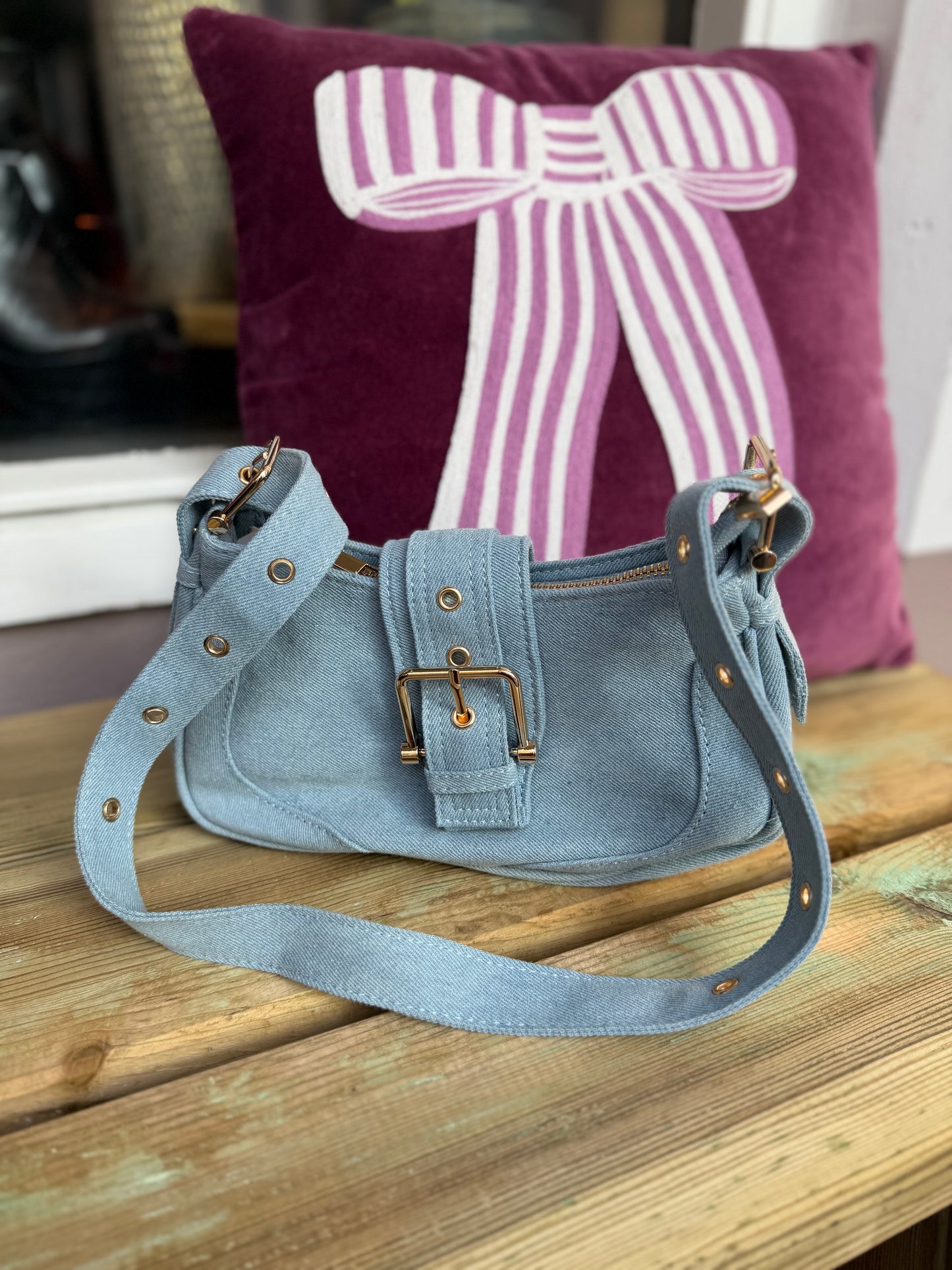 449-10 Spijkertasje blauw