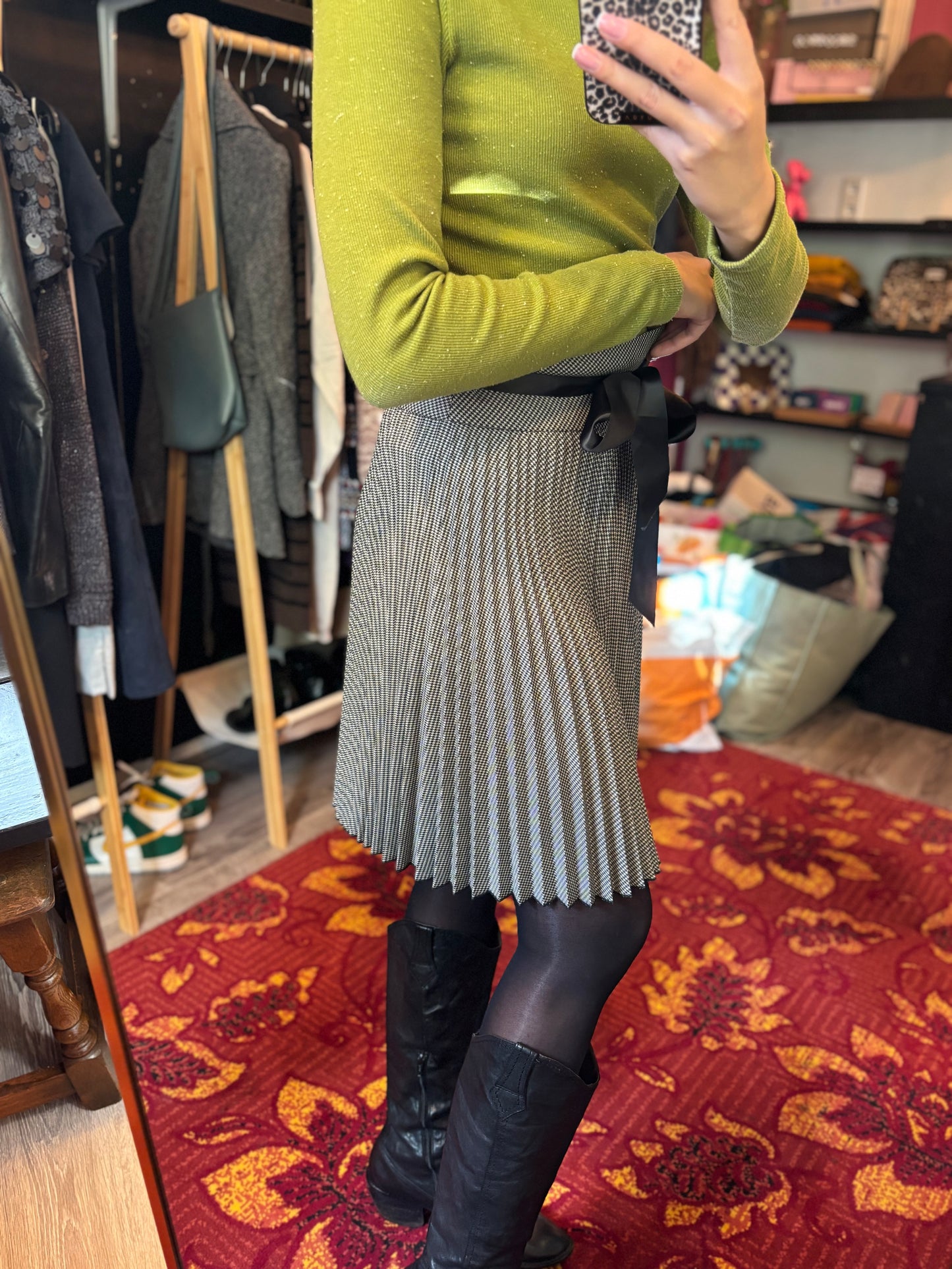 411-158 Strawberry plooirok maat 38