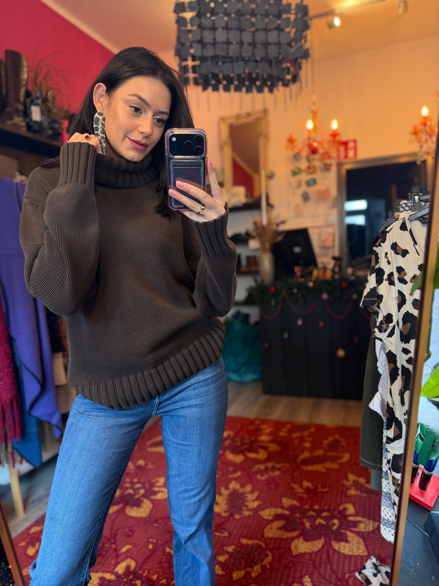 452-119 Street one trui chocolate maat 44