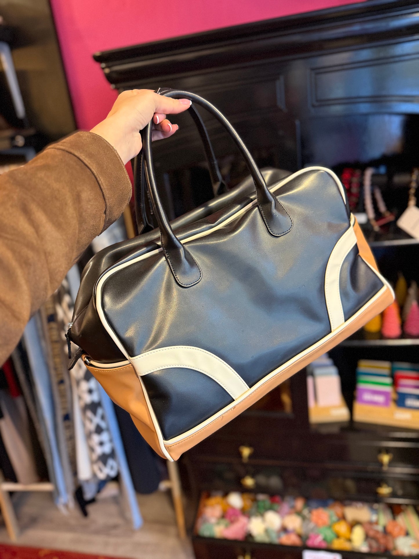 400-153 Weekend tas bruin zwart