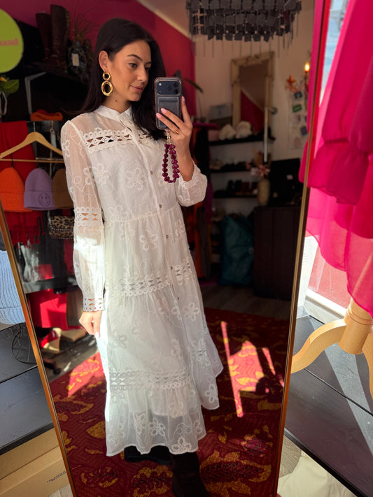 284-183 Broderie jurk maat S/M