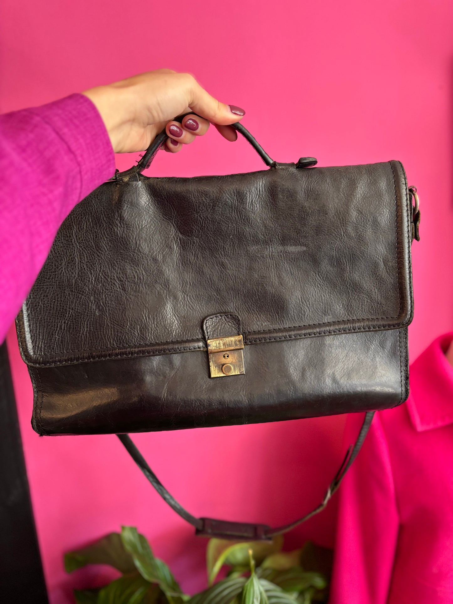 243-44 Briefcase black