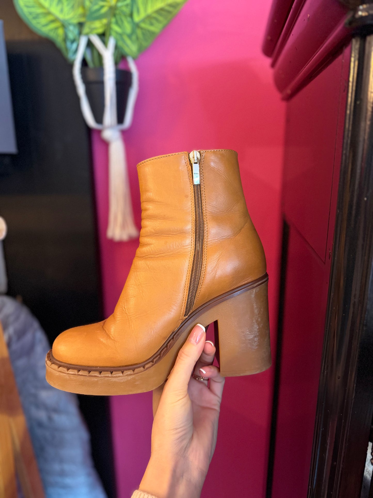 270-53 Hakken bruin maat 38