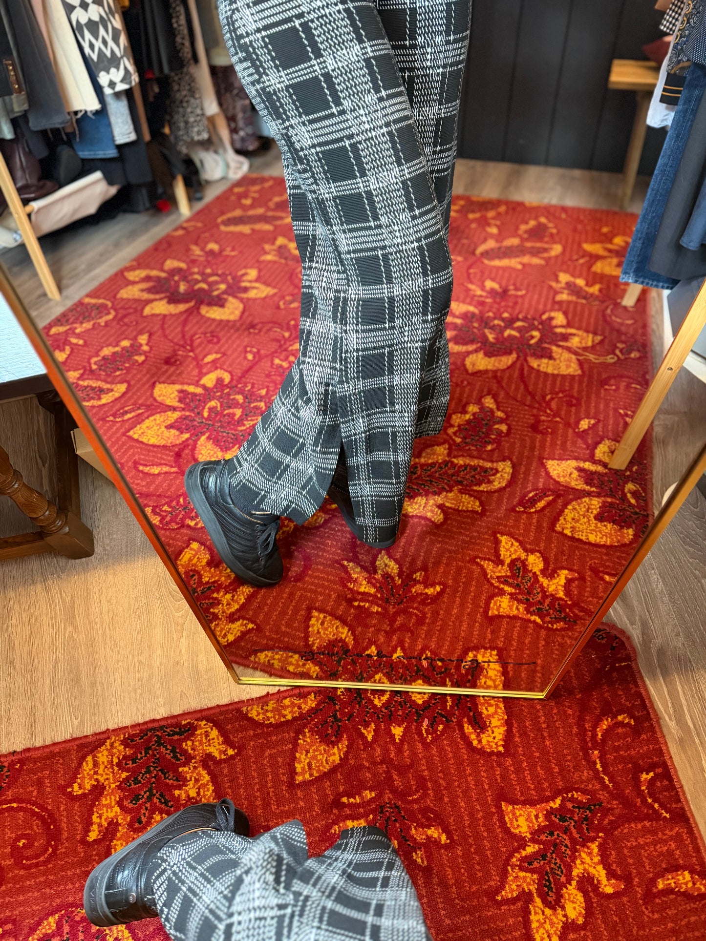 407-23 24colours broek maat S