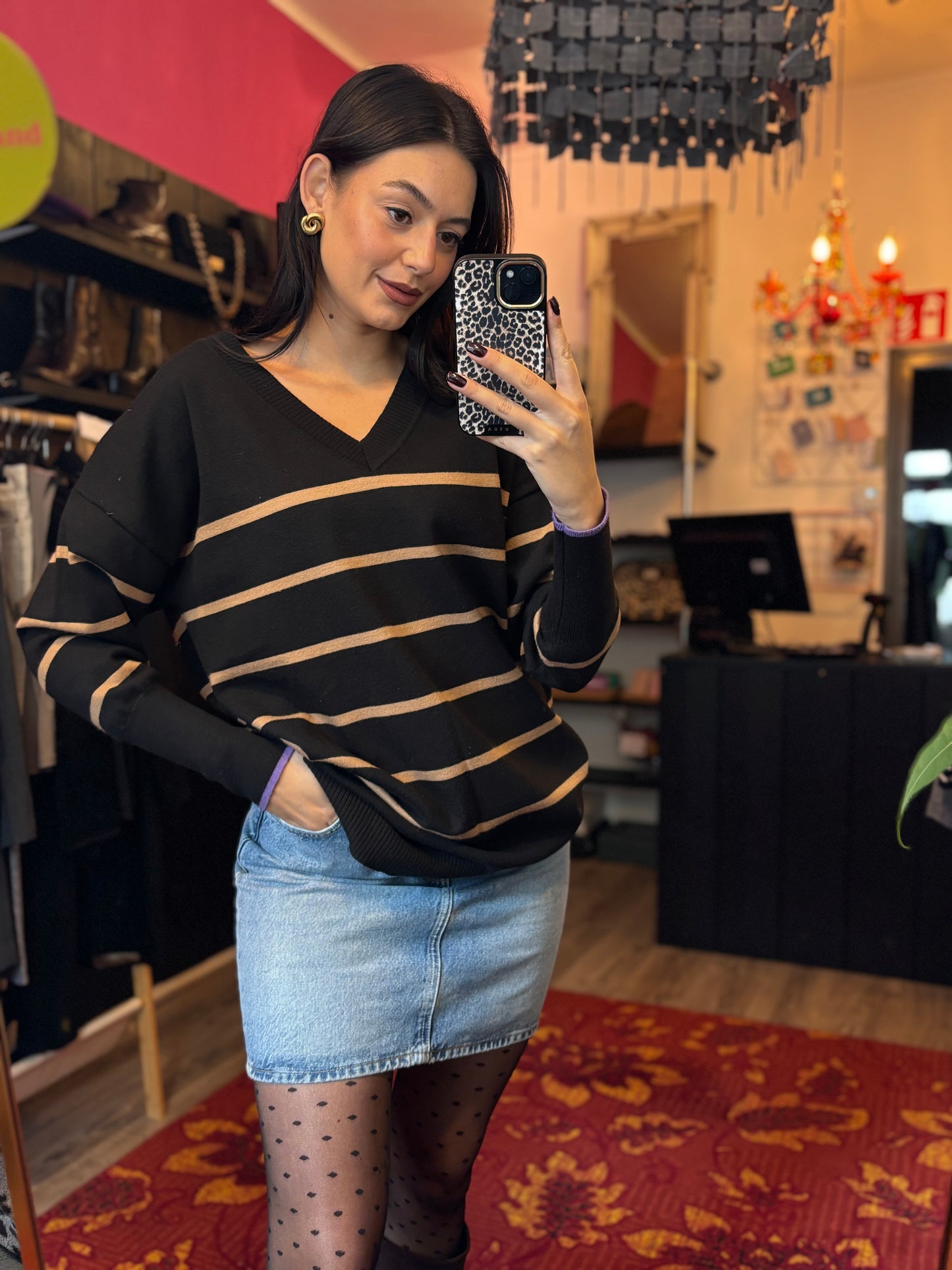 452- Pheels trui maat M