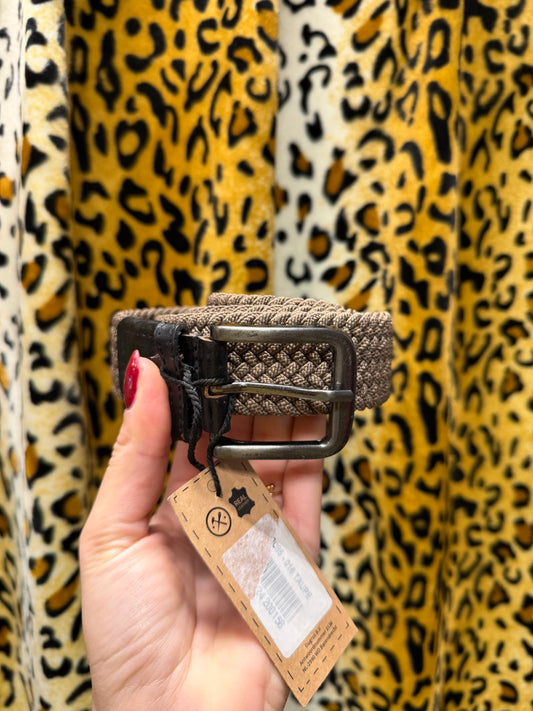 260-150 Hide stitches herenriem 110cm