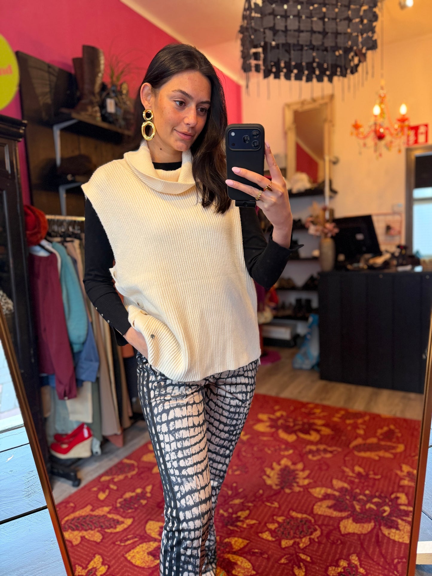 269-173 Adidas low waist broek maat 38