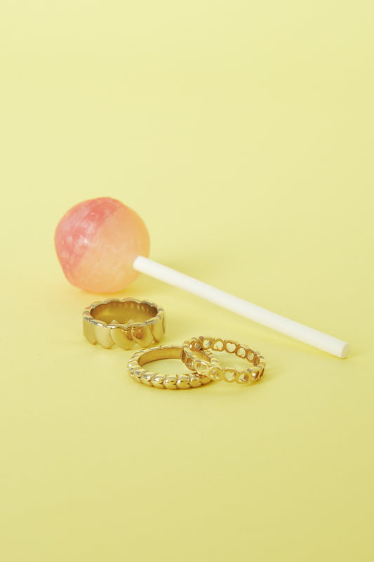 Repeating heart ring