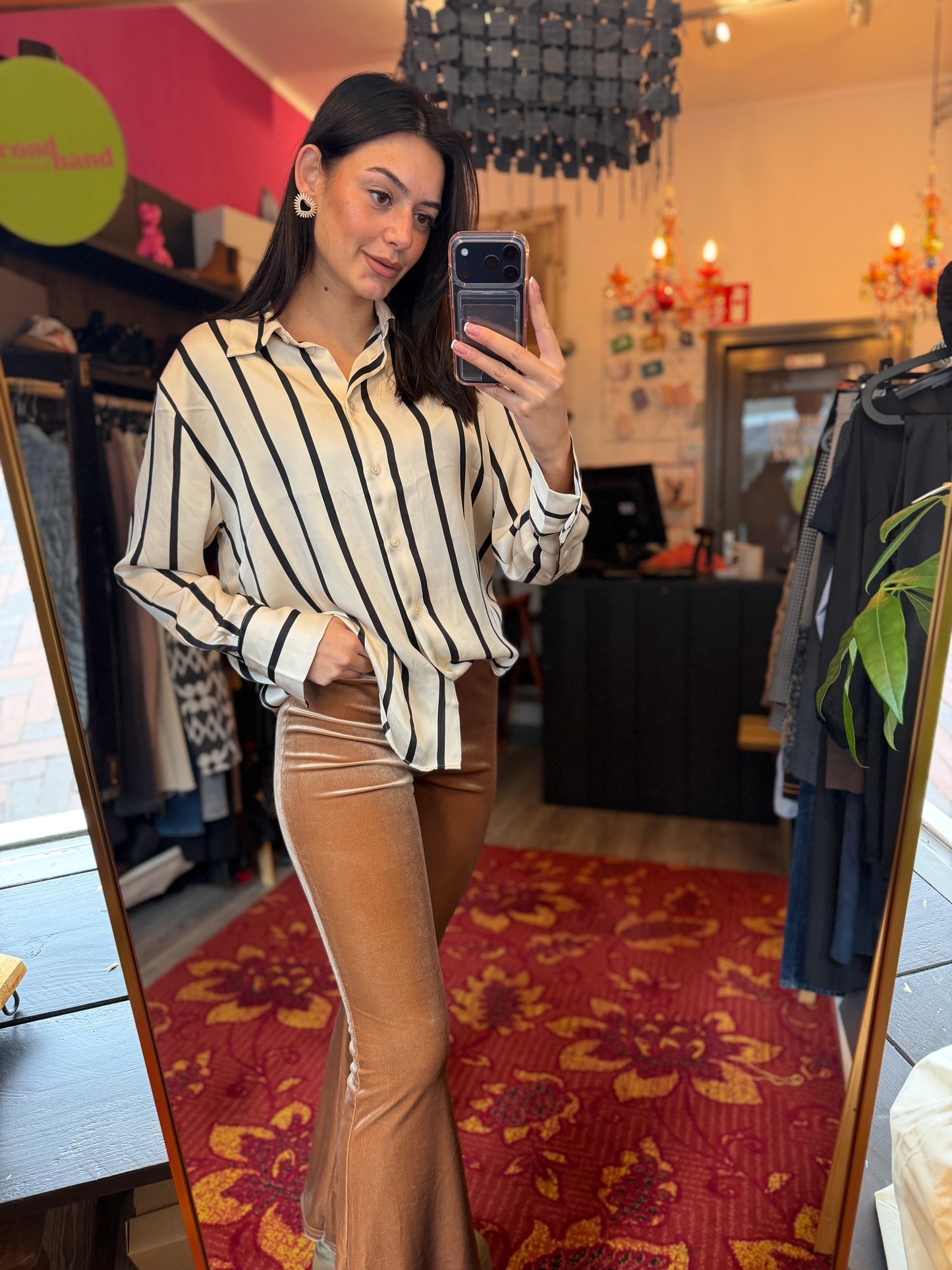 270-61 Wauw flared brons one size