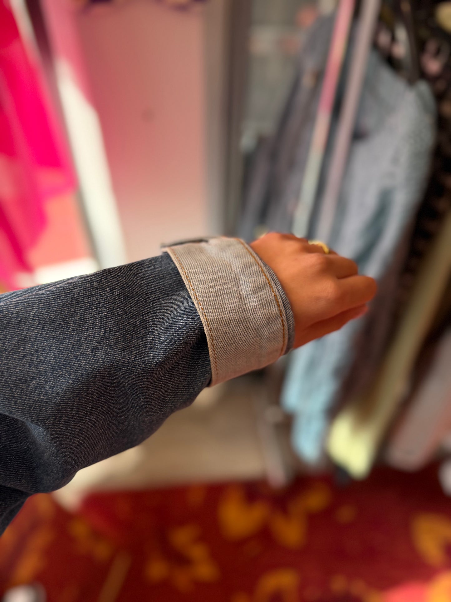 413-16 Asos denim jacket maat XL