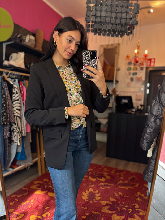 470-9 Na-kd blazer maat 36