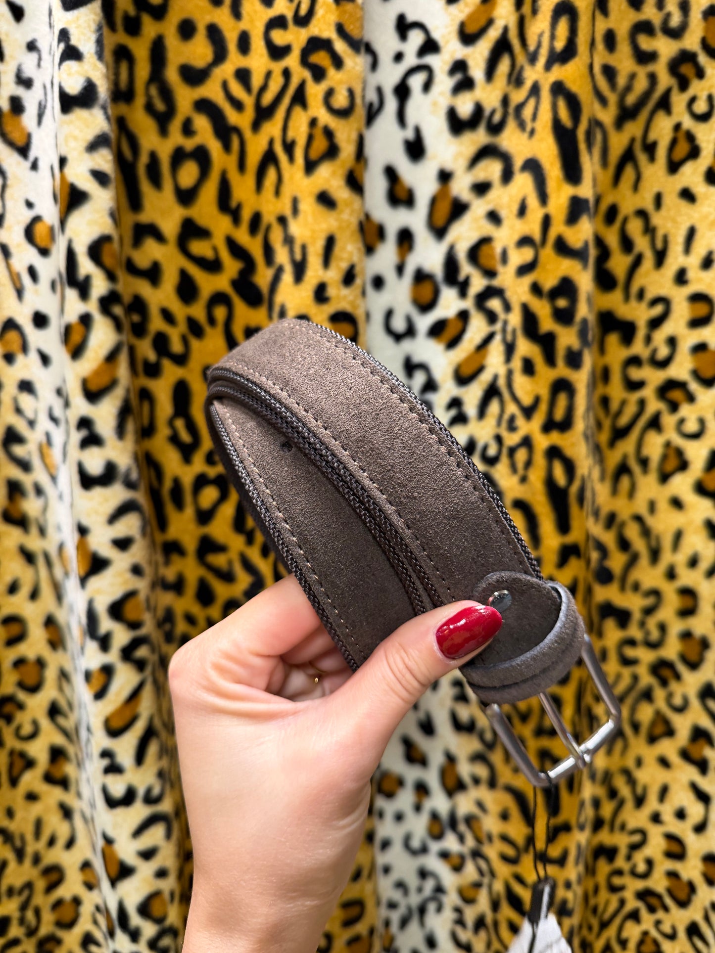 260-152 Suede heren riem maat 115cm