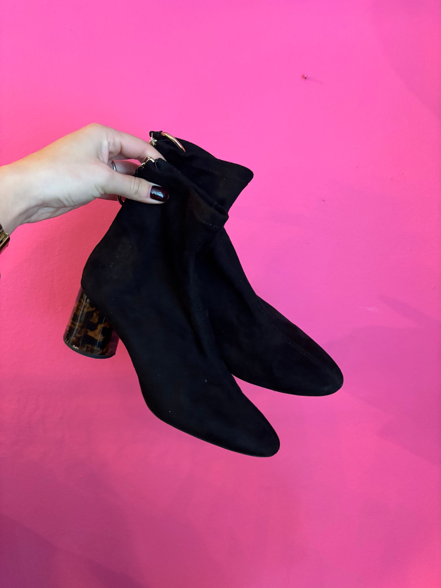 31-93 Zara hakken maat 38