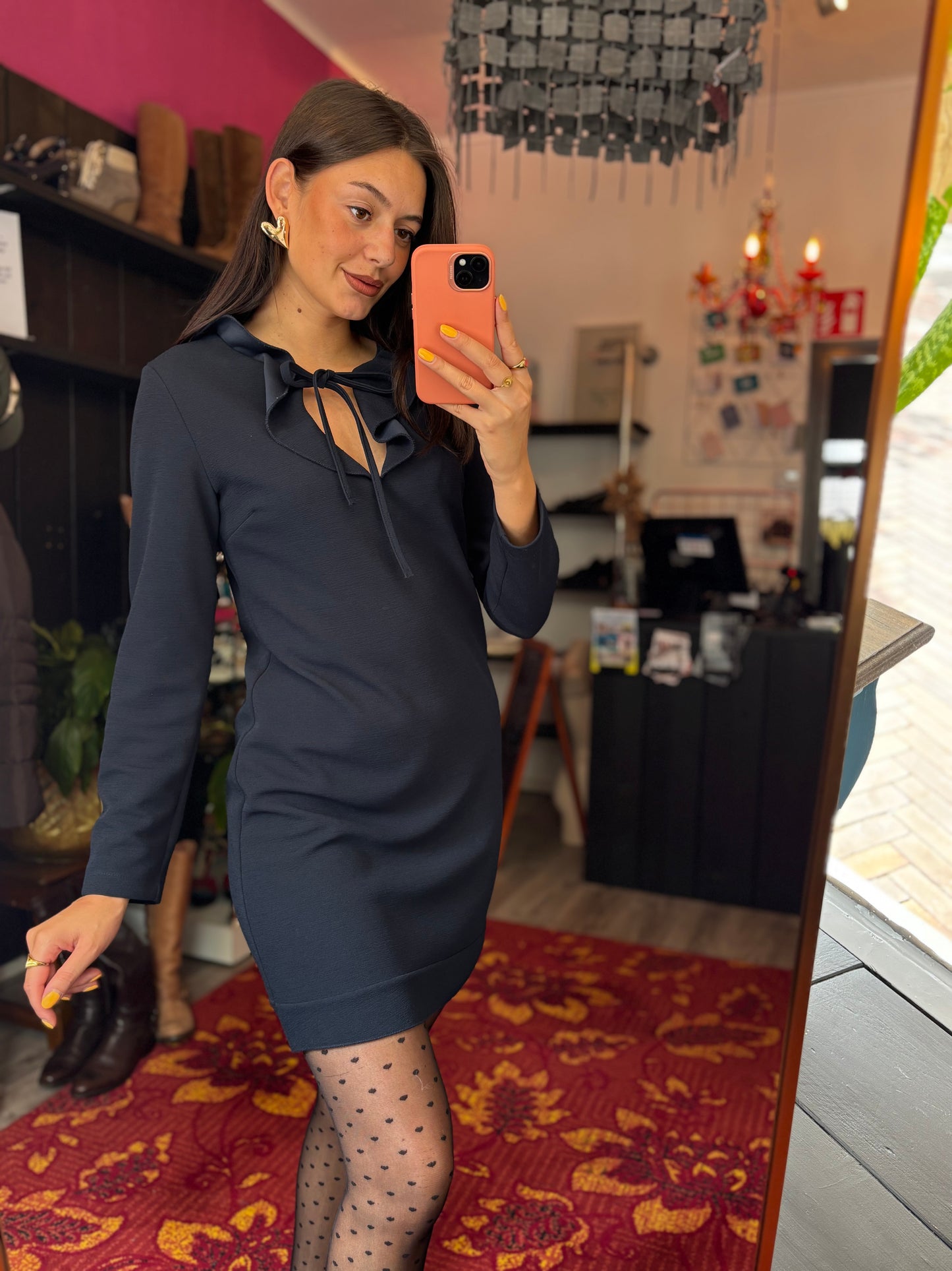 456-2 Donkerblauwe jurk maat M