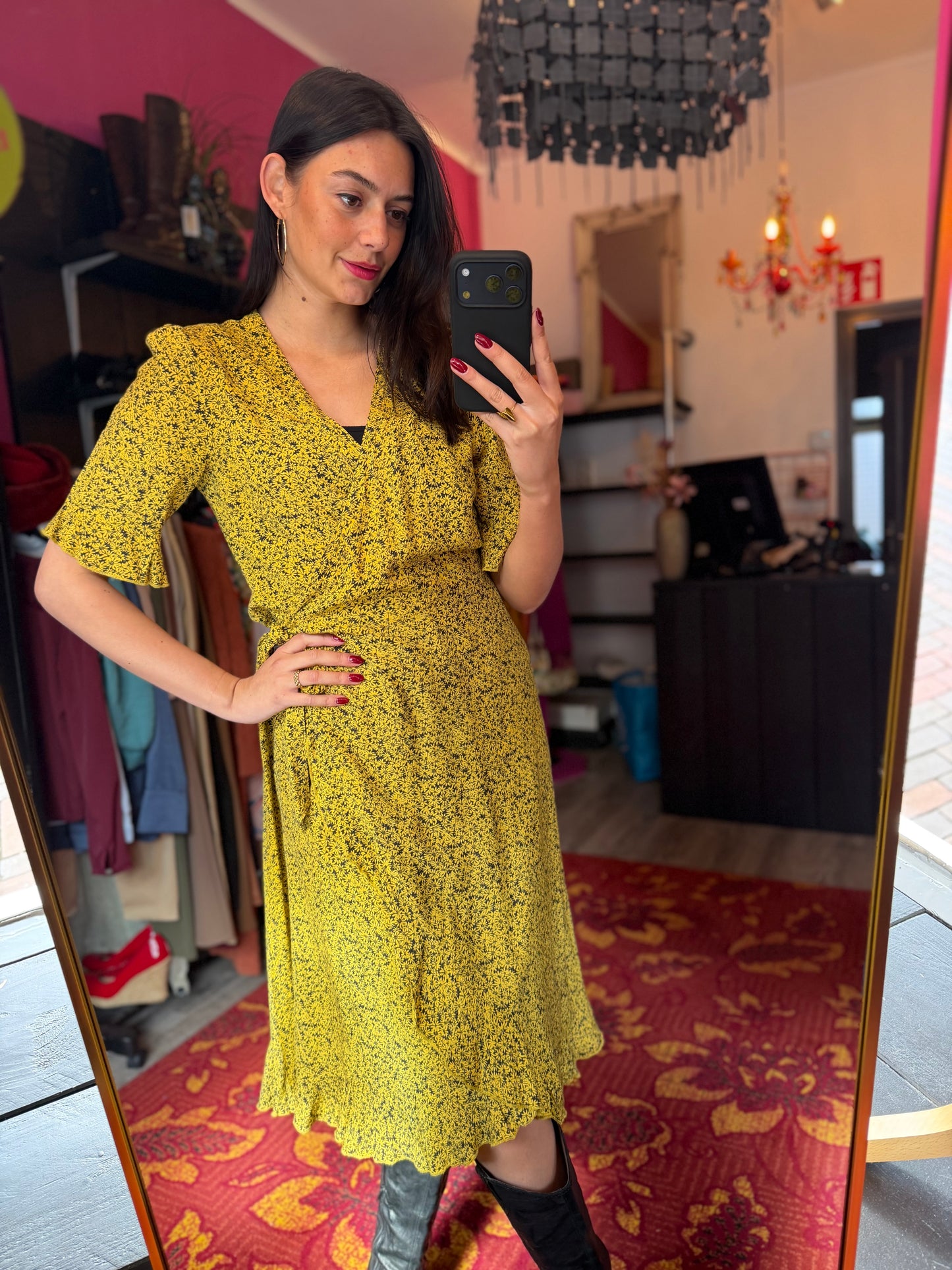 506-9 Gele jurk zonnebloemen maat M/L