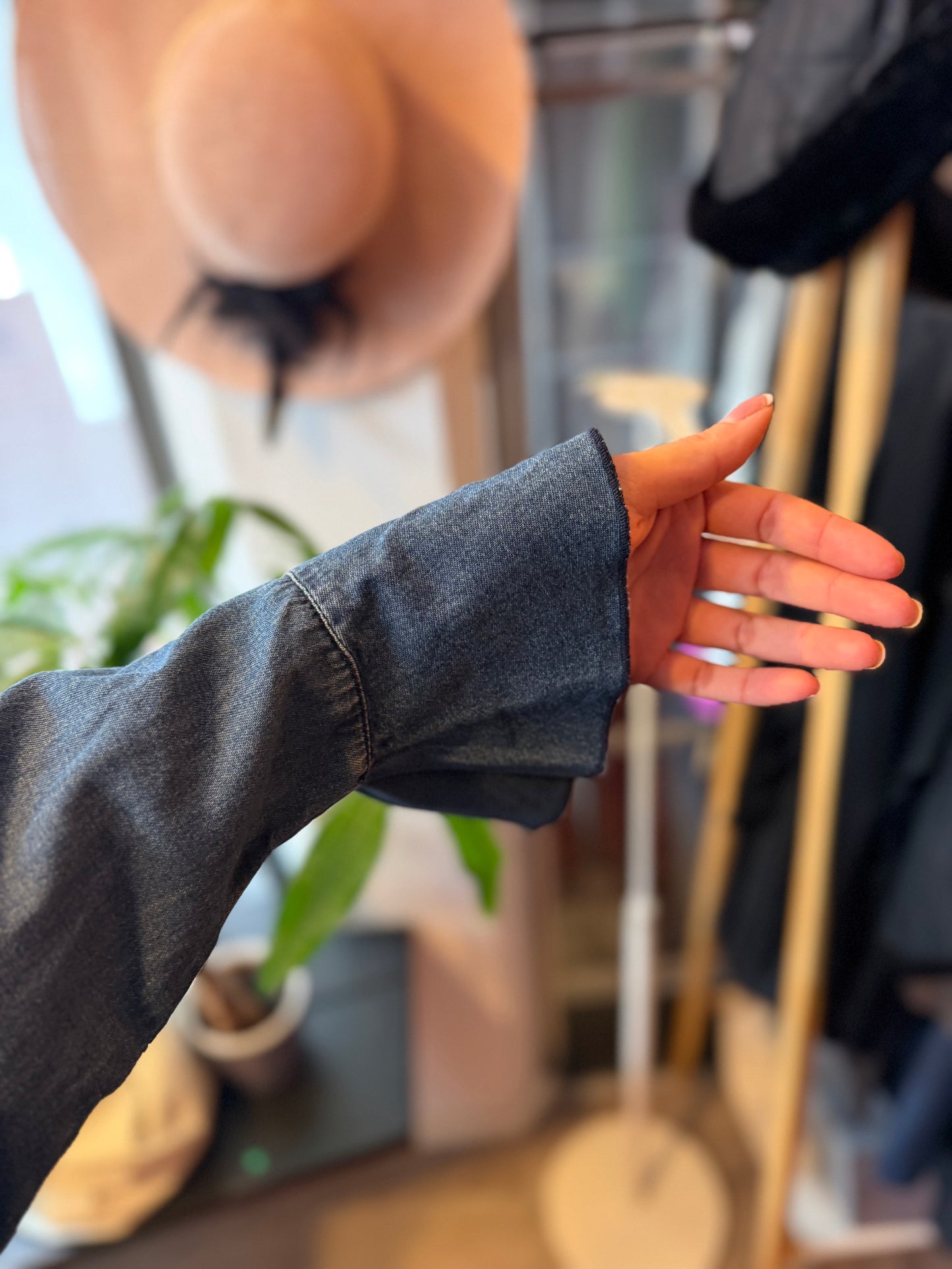 494-8 Spijkerblouse oversized maat L