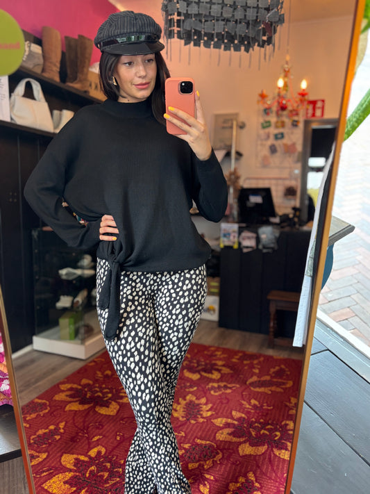 352-34 Loekay flared maat S