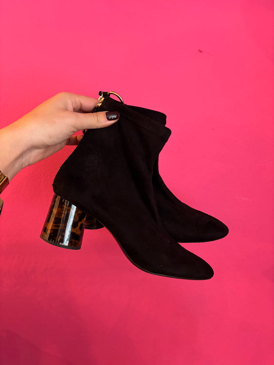 31-93 Zara hakken maat 38