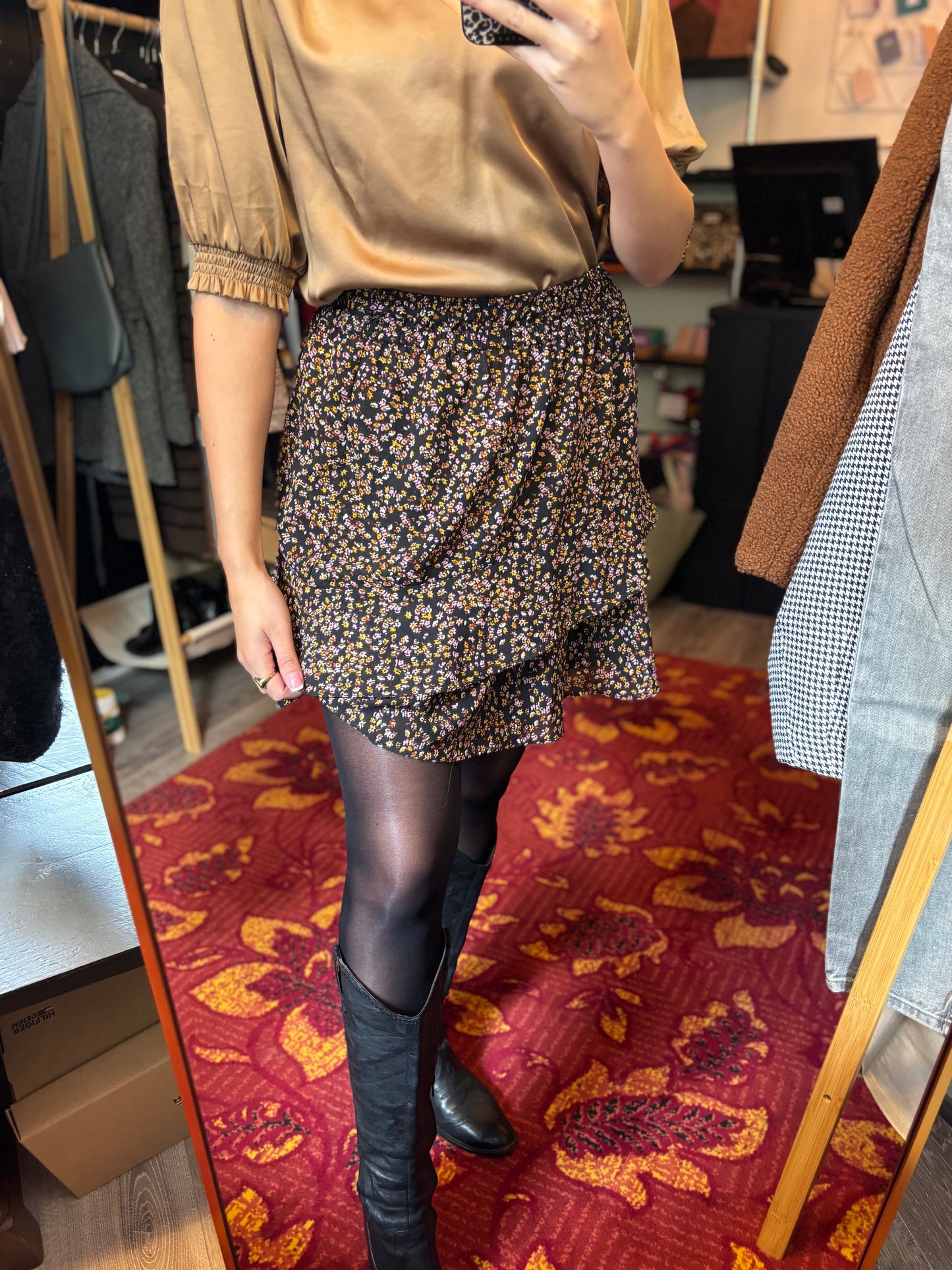 69-32 American today rokje maat XL