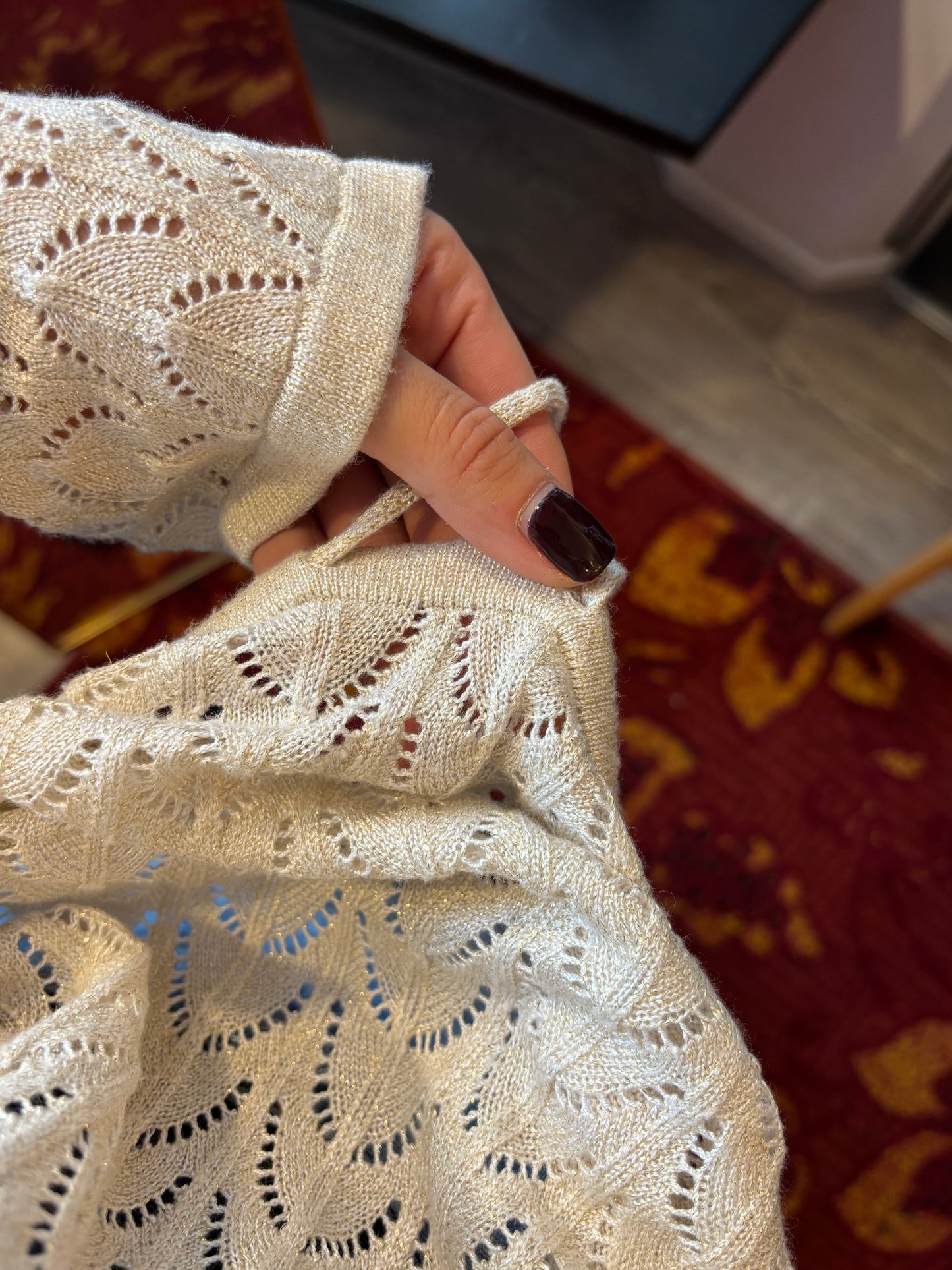 452-41 Glittertrui gemaakt goud/creme maat 44