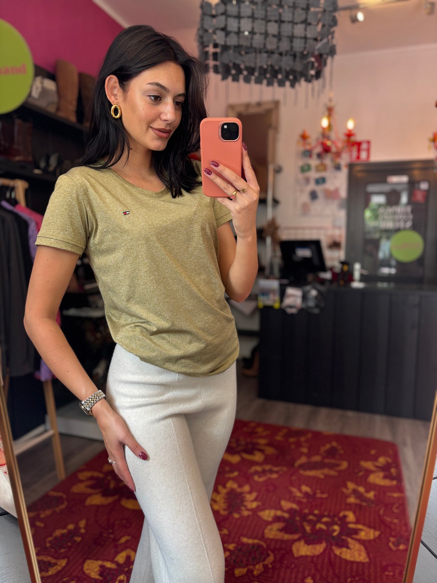 342-76 Hilfiger denim tshirt size M