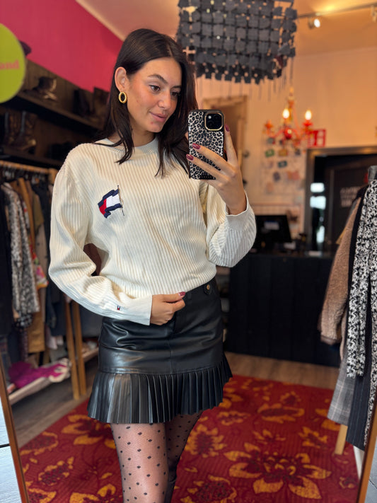 473-2 Tommy Hilfiger trui maat M