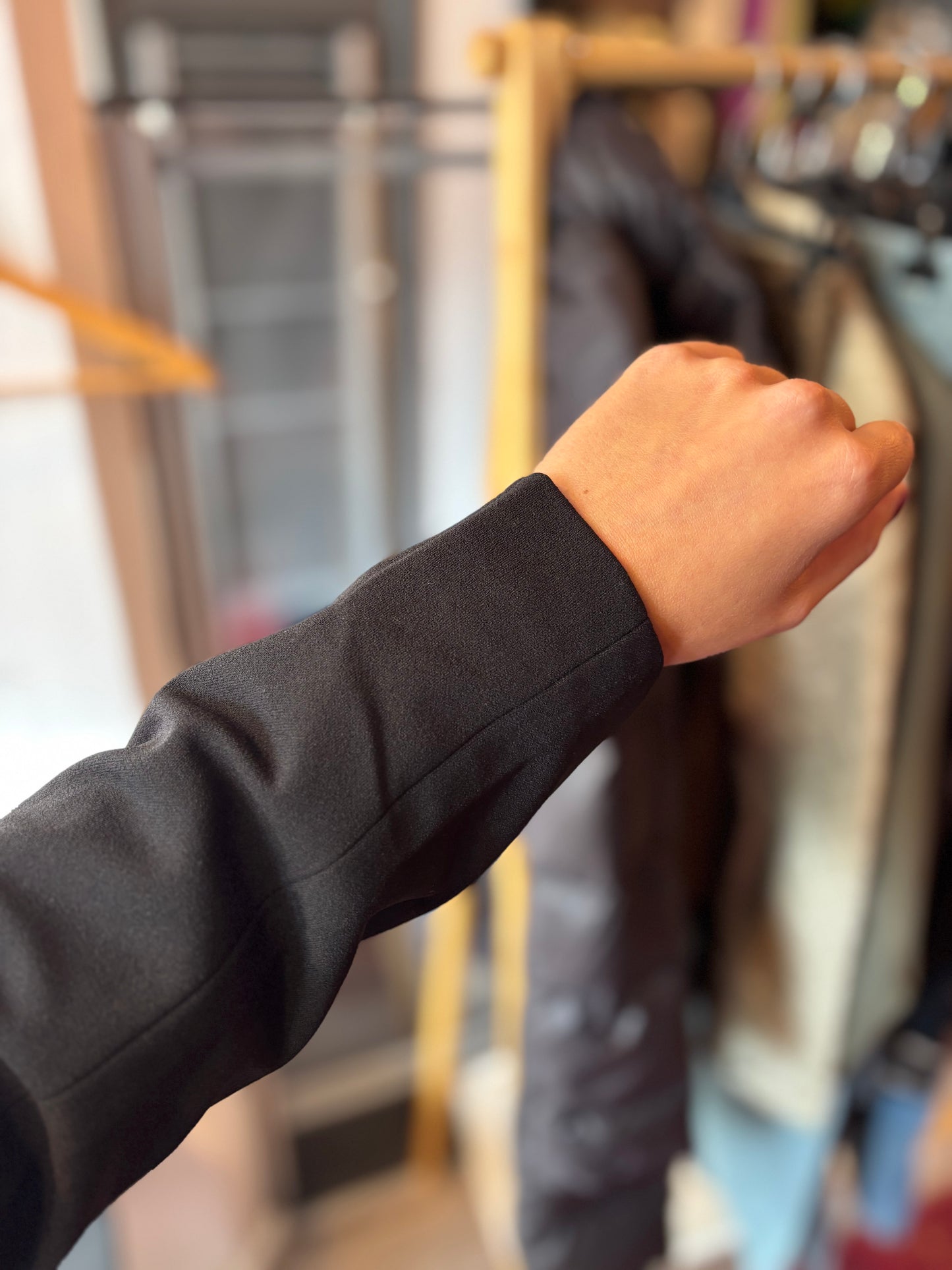 470-9 Na-kd blazer maat 36