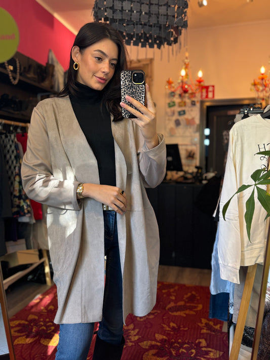 389-9 Frapp vest taupe maat 46