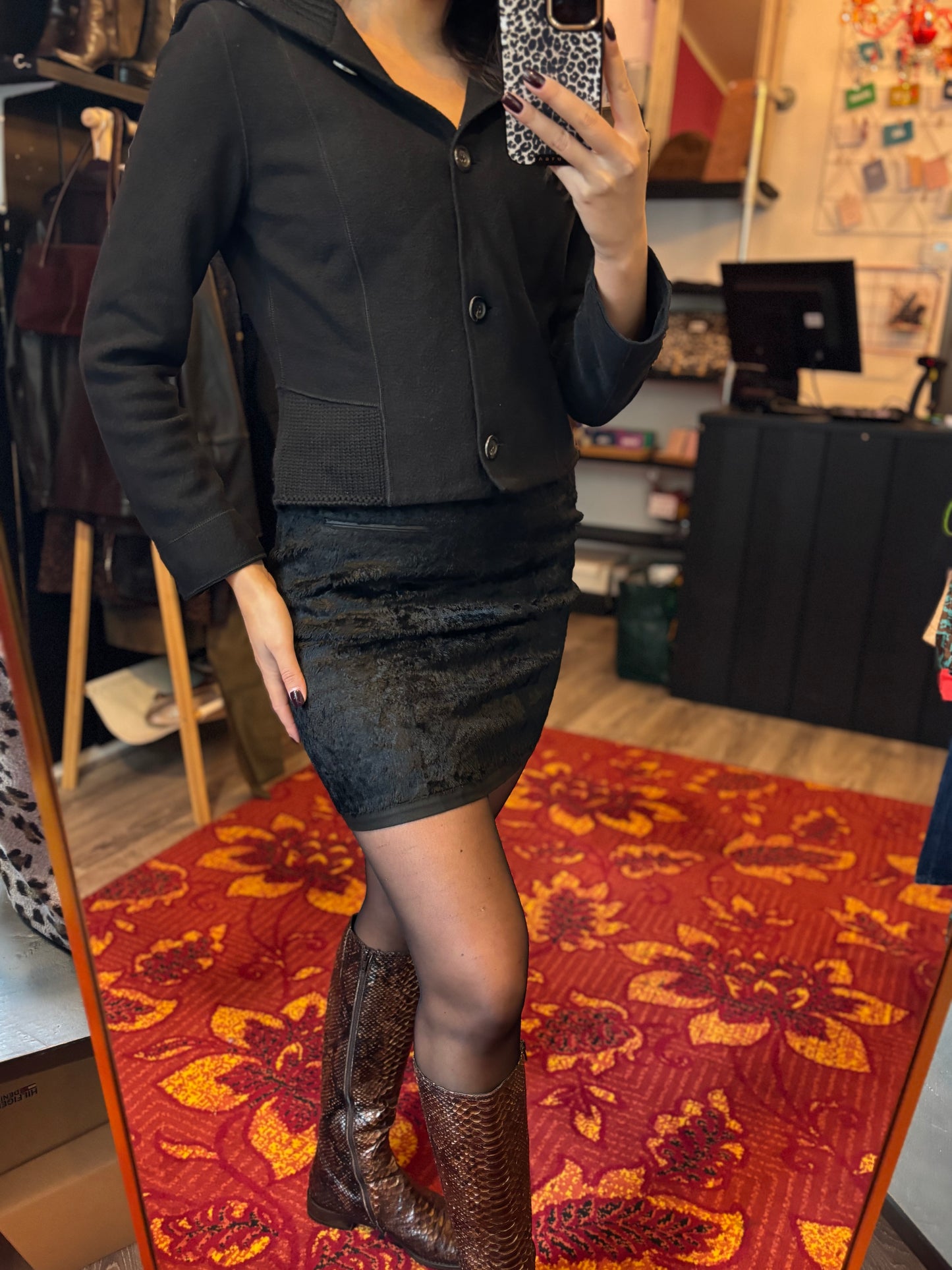 352-48 Anna rokje velvet maat 36