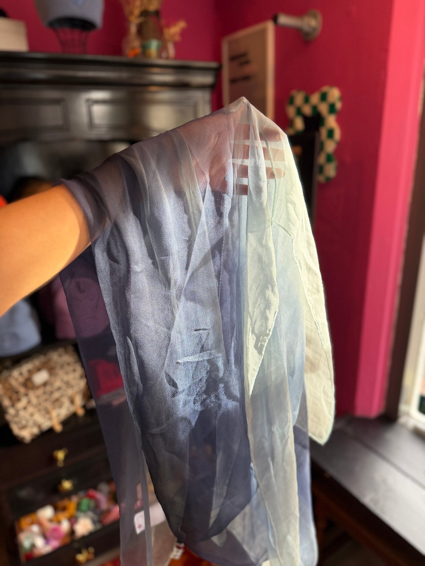 254- Zijde sjaal blauw