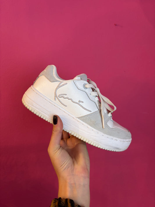 472-18 Karl Kani sneakers maat 36.5