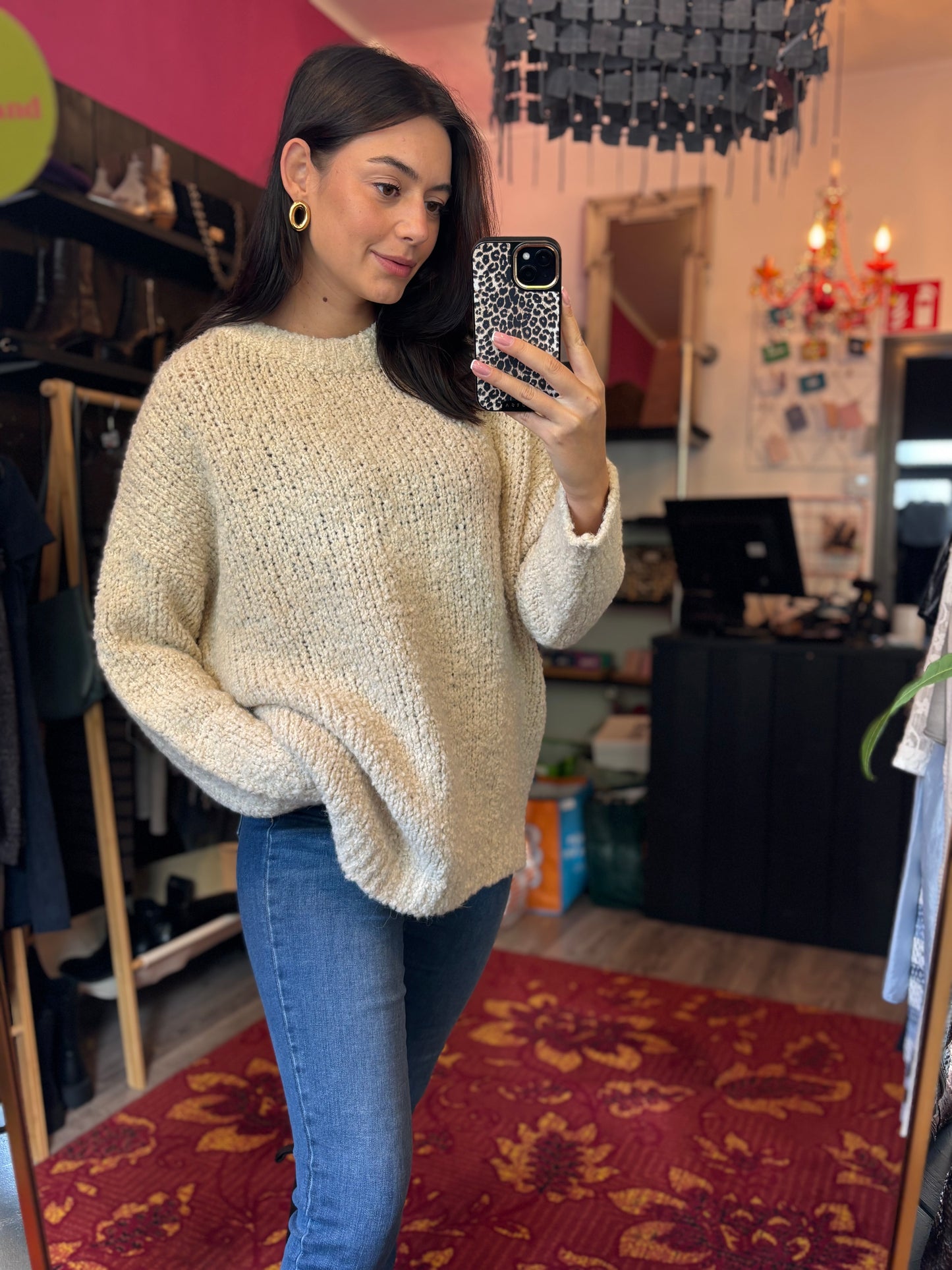 452-103 Cartoon trui maat 44