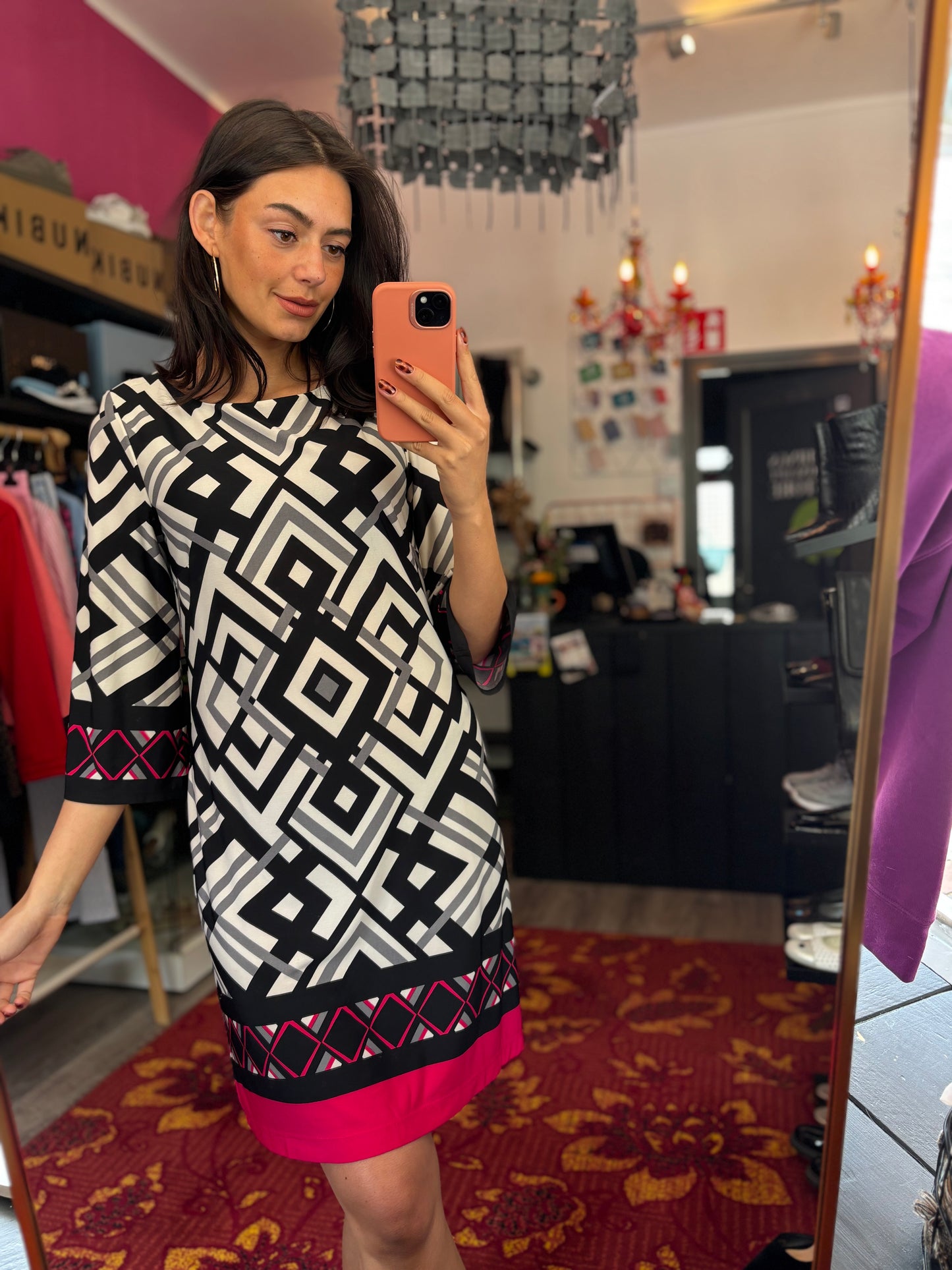 411-94 Eliza J jurk maat 10